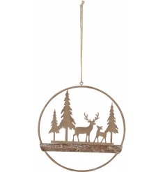 Perfect for adding to any Christmas Tree for a Woodland inspired feel, a hanging decoration with a woodland cut scene 