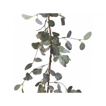 Eucalyptus and Berry Garland, 150cm 