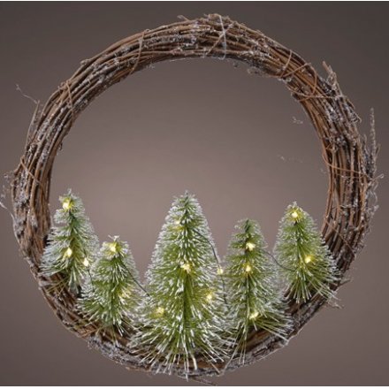 LED Woodland Tree Wreath, 24cm 