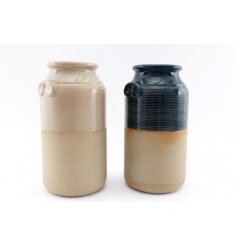 An assortment of simple themed ornamental ribbed vases, both set with either a cream or navy block tone 