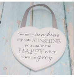 A sleek and stylish Shabby Chic inspired hanging heart plaque, 