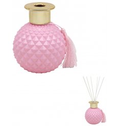 A luxe themed Round Reed Diffuser set with a diamond ridge decal and added tassel feature 