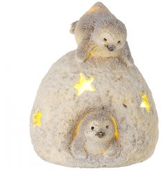 Sprinkled with a flurry of glitter this cute duo of playful penguins and LED light is sure to add a cosy feel to any hom