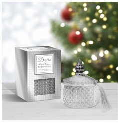 this Christmas Desire Candle features a stylish ridged decal and tassel finish 