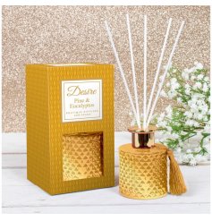Bring a festive inspired scent to your home with this beautifully designed Desire Diffuser 