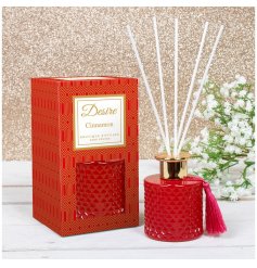  Bring a festive aroma to your home space with the help of this stunning red toned diamond ridge diffuser filled
