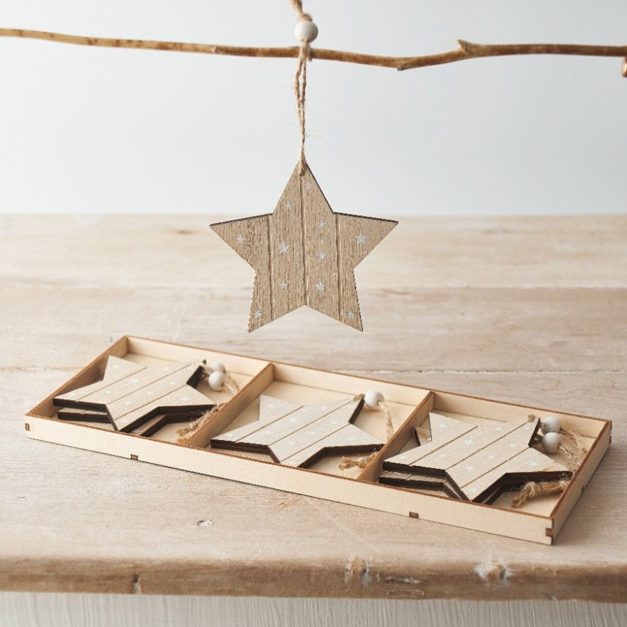 Box of 6 Natural Wood Star Hangers 8.5cm 