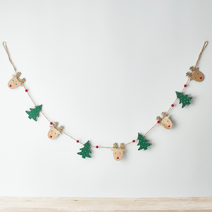 Sure to add a festive and fun touch to your tree or mantle at Christmas, a wooden garland with a reindeer and tree look 