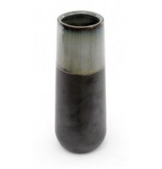  A striking and bold two toned vase with a smoked grey and charcoal tone finish 