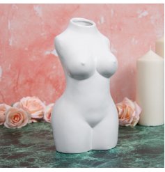 Body vase available in different colours and shapes