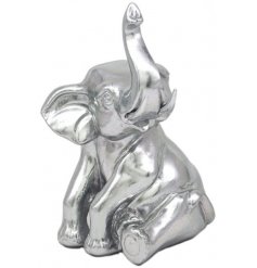 Charming silver elephant to compliment any living room