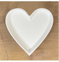 A Chic and Stylish Ceramic White Heart Trinket Dish