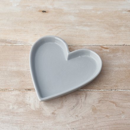 A Stunning Ceramic Heart Trinket Dish in Grey