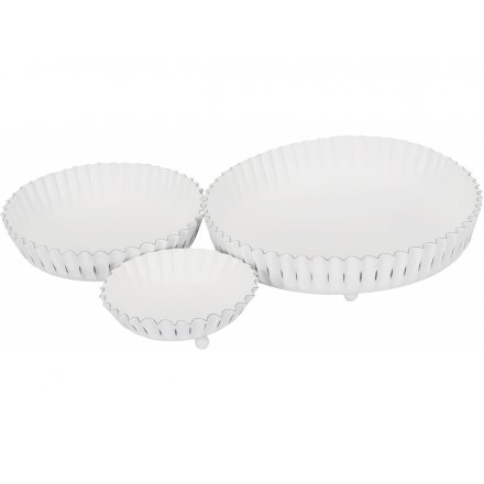 Set of 3 White Bowls, 4cm