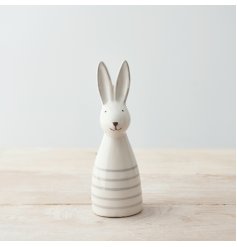 A Sweetly Simple Ceramic Rabbit