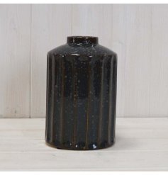 A Sleek and Sophisticated Vase