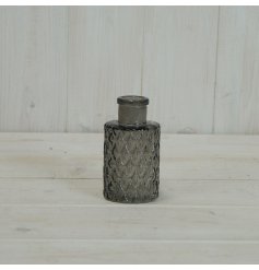 A Simple and Stylish Glass Bottle Vase