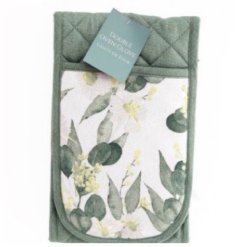 Perfect For Handling Hot Dishes In Style