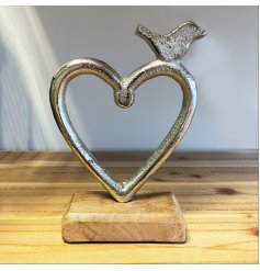 A Simplistic Metal Heart Silver Ornament