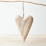A Rustic Inspired Hanging Heart Decoration
