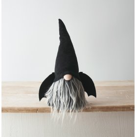 A Halloween Inspired Sitting Gonk