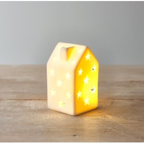 A Chic And Simplistic Ceramic House