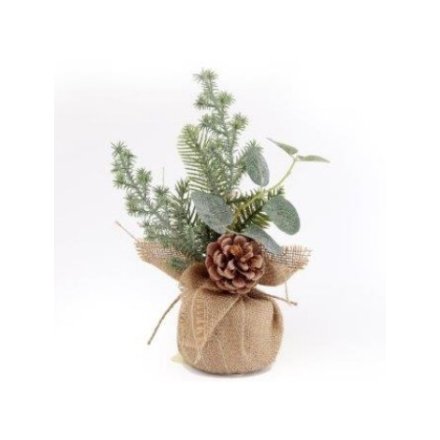 Artificial Christmas Tree With Pinecone, 26cm