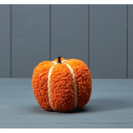 A gorgeous burnt orange fabric pumpkin decoration. Bound with beautifully plaited jute string for a rustic finish.