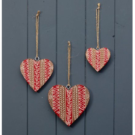 Hanging Natural Heart In Red & White, 10cm