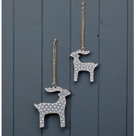 8.5cm Hanging Grey Reindeer With White Hearts