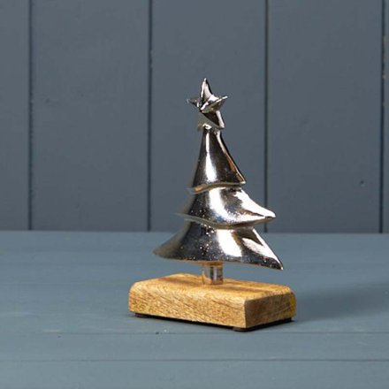 15cm Tree on wooden base Silver