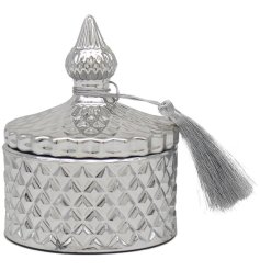 A luxury styled small candle jar in silver