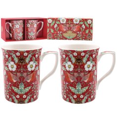A festive set of 2 ceramic mugs