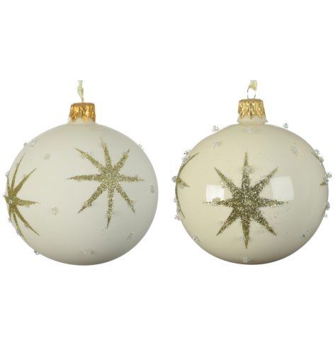 A mix of 2 glass baubles in matt and shiny finishes. Decorated with luxurious gold glitter stars and dots.