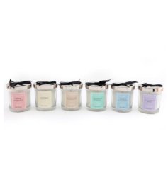 A charming assortment of 6 luxury scented glass candlesA charming assortment of 6 luxury scented glass candles