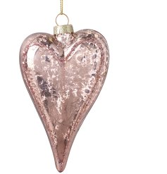 A pretty in pink hanging heart decoration