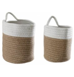 Stay on trend with this set of 2 hanging rope baskets in natural and white block colours.