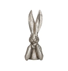 A chic hare bust in silver with beautifully carved details. A stunning gift and interior item. 
