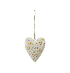 A pretty metal heart with jute string hanger. Decorated with an abundance of colourful flowers. 