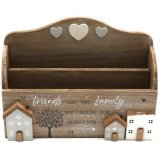 Stay organised with this charming wooden letter rack, complete with friends and family slogan