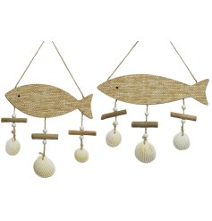 A mix of 2 natural wooden fish hangers including charming coastal details such as shells, driftwood and beads.
