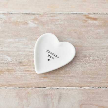 A charming heart shaped trinket dish with 'Special Mum' slogan.