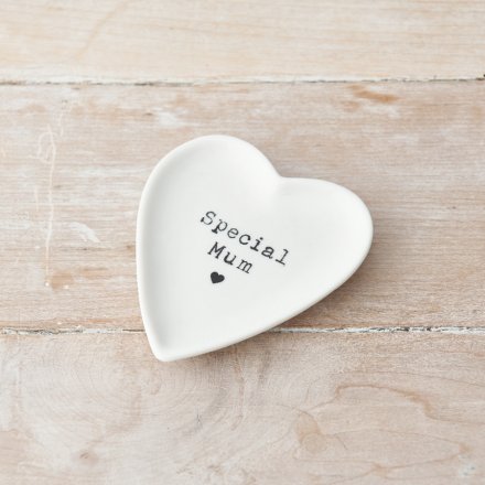A stylish and sentimental trinket dish for mum. A practical and heartfelt gift item and interior decoration.