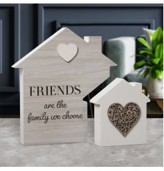 A shabby chic style wooden house plaque with a lovely friendship slogan.