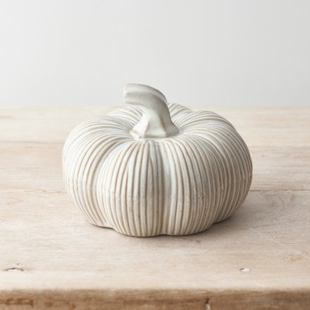 Cream Ceramic Pumpkin, 15cm