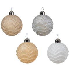 An assortment of 4 glass baubles in chic gold, silver and white designs. Each has a stylish wave design and silver cap