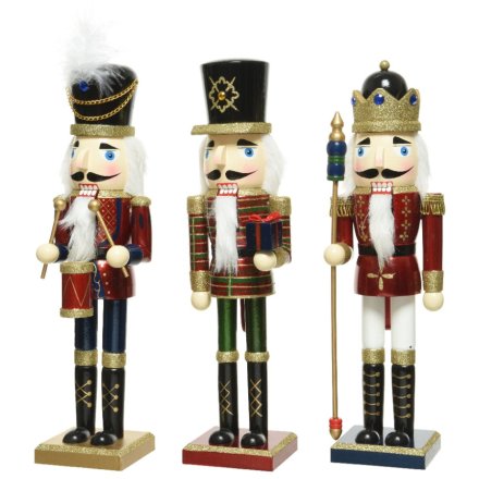 Traditional Wooden Nutcrackers, 50cm