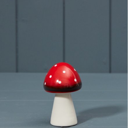 Red and White Mushroom, 8.6cm
