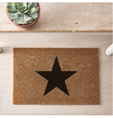 A stylish coir doormat with simple yet striking bold star motif. 