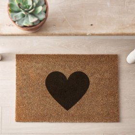 A simple yet stylish coir doormat with heart motif design. 